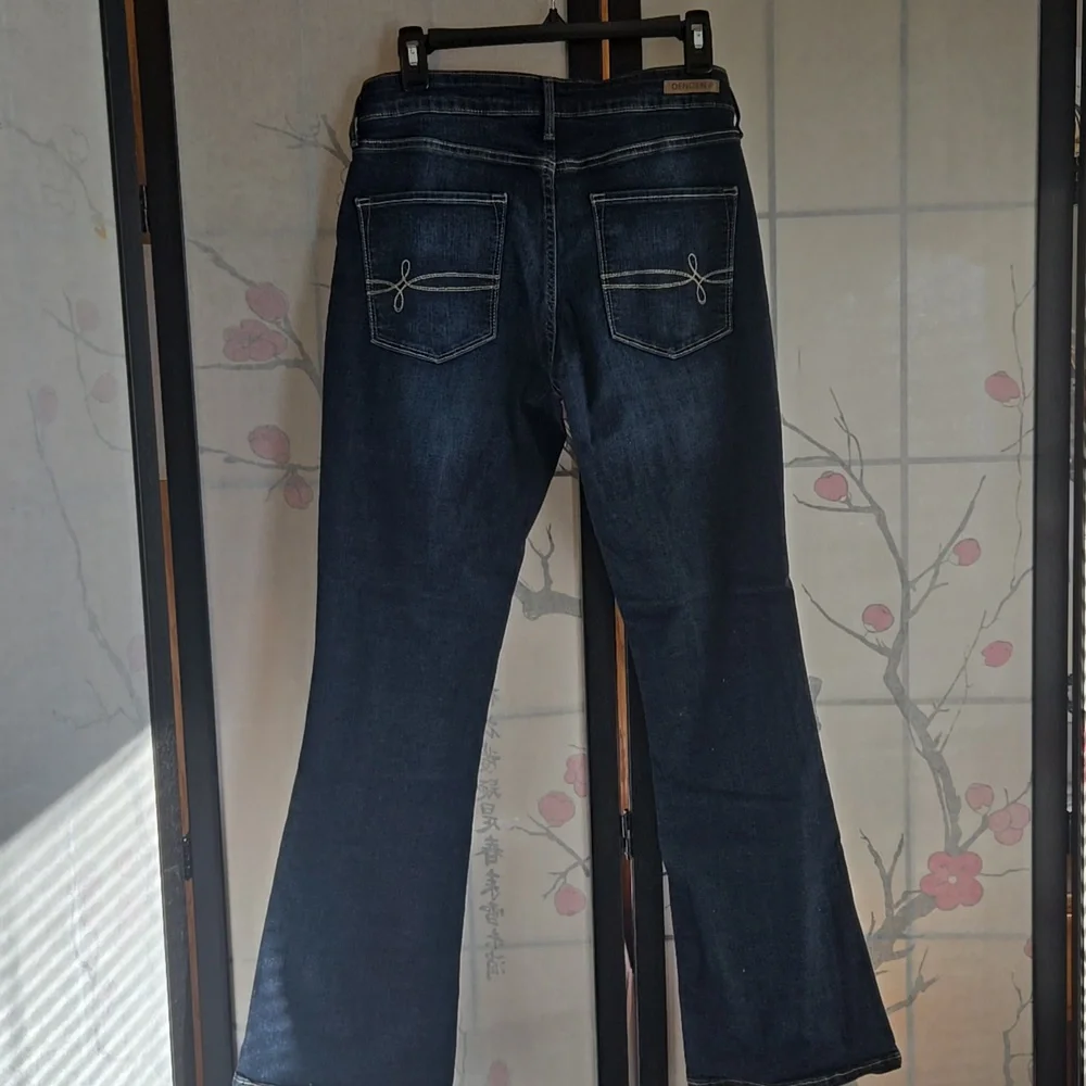 Denizen From Levis Women's Modern Boot Cut Dark Blue Denim Jeans Size 10 - Picture 6 of 12